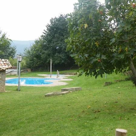 Allotjaments Colomer-cullell * Bas